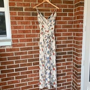 American Eagle Cream Floral Jumpsuit with Leg Slits Size 4